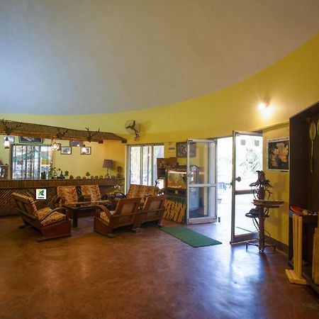Отель Treebo Premium Mowgli'S Den, Pench Khawasa Экстерьер фото